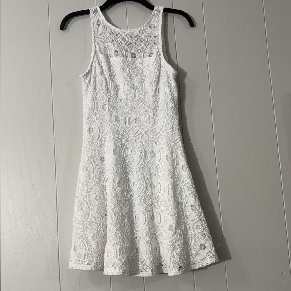 White lace dress